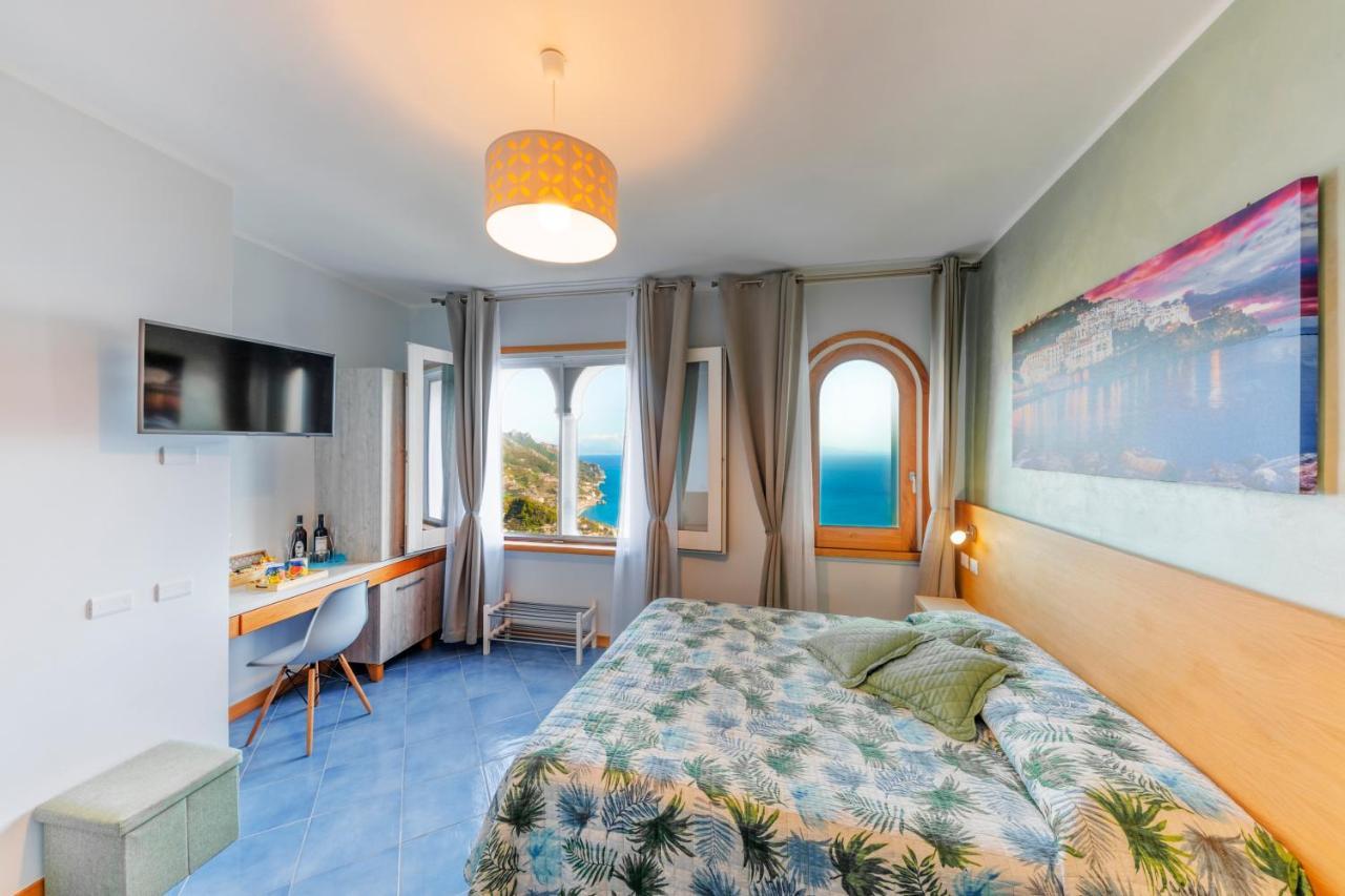 A Casa Di Nonna Marianna Bed & Breakfast ราเวลโล ภายนอก รูปภาพ