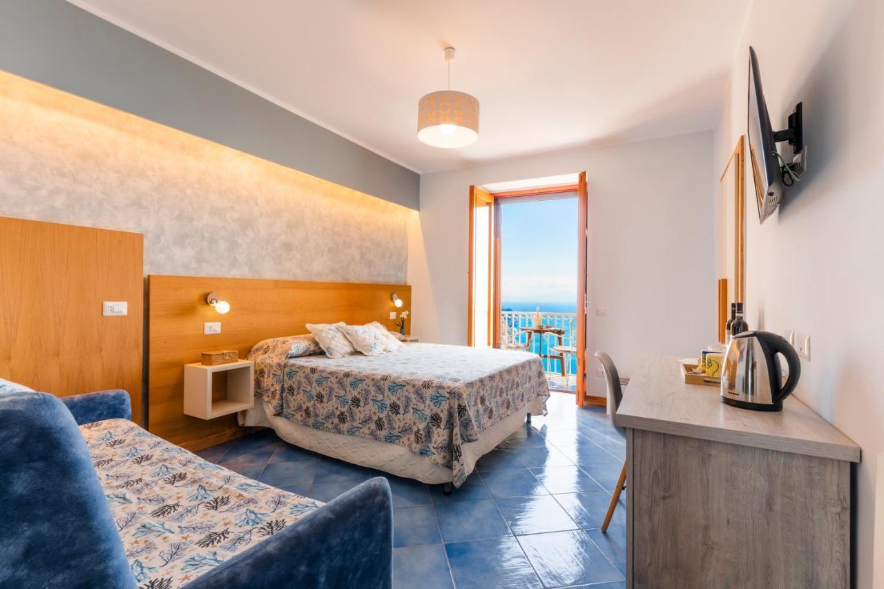 A Casa Di Nonna Marianna Bed & Breakfast ราเวลโล ภายนอก รูปภาพ