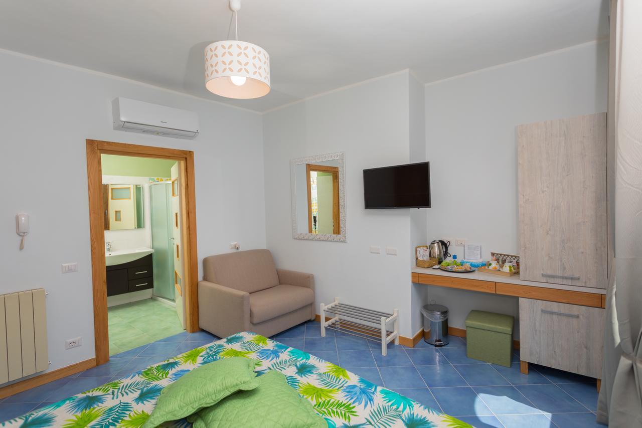 A Casa Di Nonna Marianna Bed & Breakfast ราเวลโล ภายนอก รูปภาพ