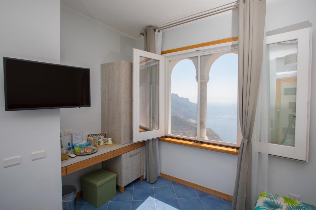 A Casa Di Nonna Marianna Bed & Breakfast ราเวลโล ภายนอก รูปภาพ