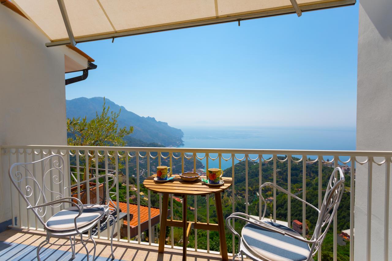 A Casa Di Nonna Marianna Bed & Breakfast ราเวลโล ภายนอก รูปภาพ